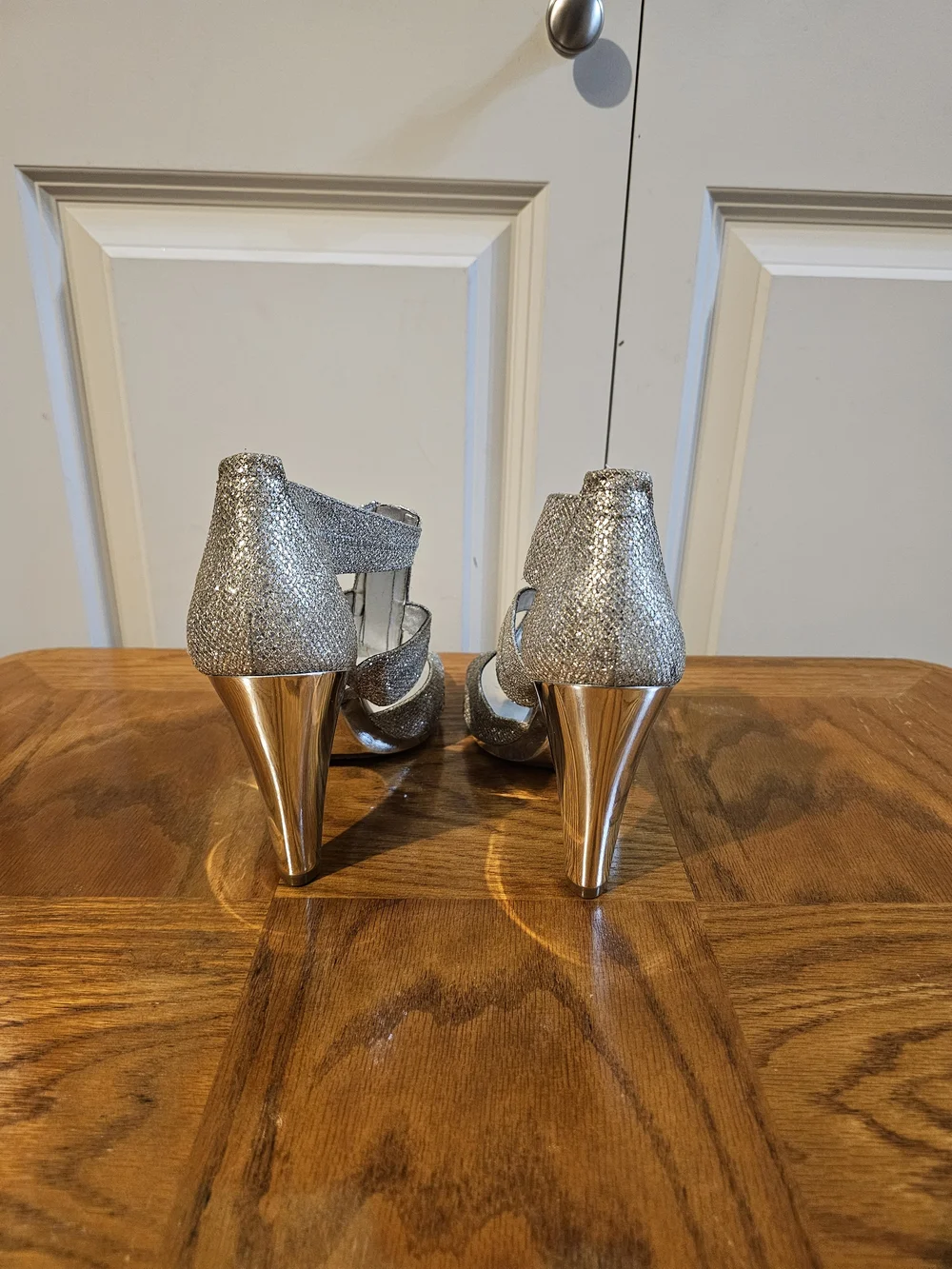 Michael Kors Silver Glitter T-Strap High Heel Sandals with Front Zip